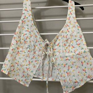 No Boundaries Multicolor Floral Tie-Front Crop Top